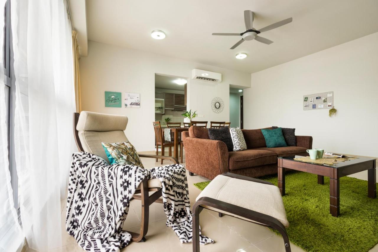 Pj8 Service Suites By Airhost Petaling Jaya Exteriér fotografie